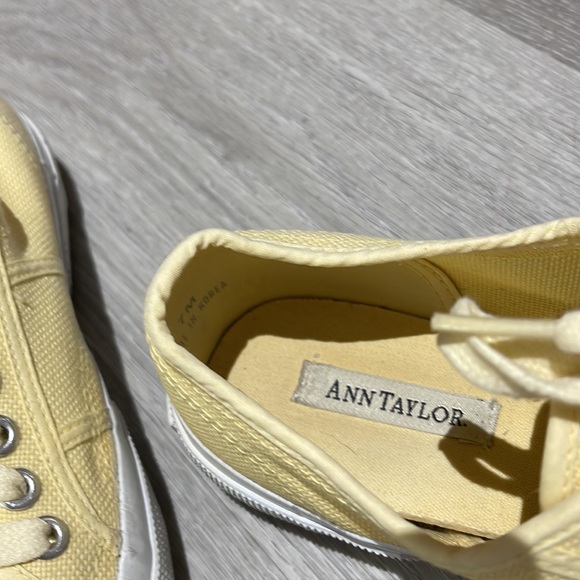 ANN TAYLOR - Picture 2 of 5
